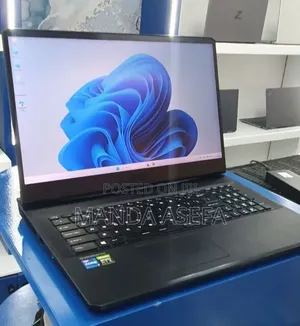 New Laptop MSI 16GB Intel Core i7 SSD 1T