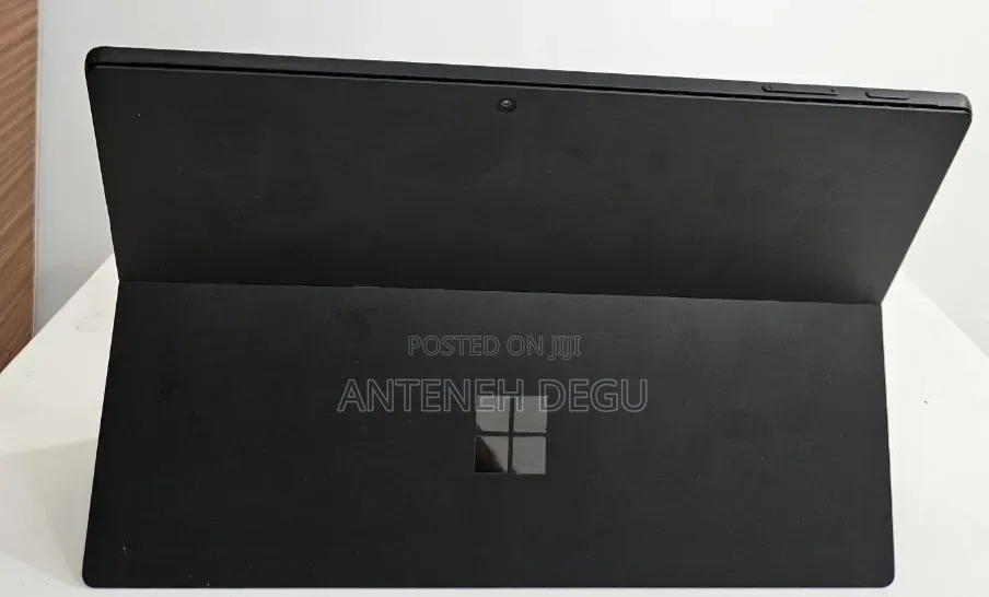 New Laptop Microsoft Surface Pro 7+ 16GB Intel Core i7 SSD 1T