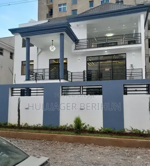 Furnished 8bdrm House in Bole for sale