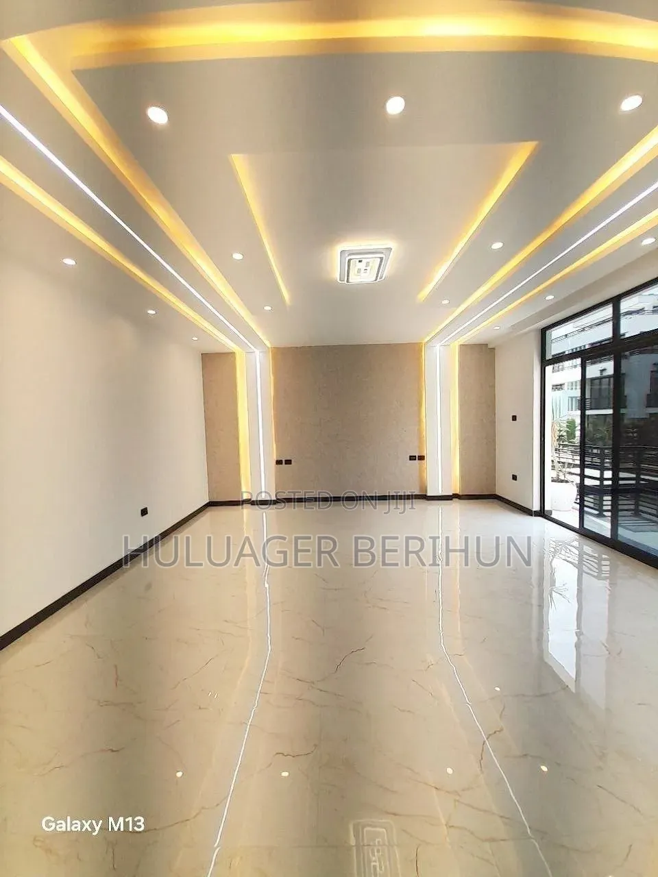 Furnished 8bdrm House in Bole for sale