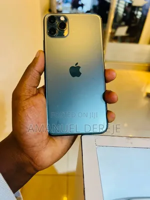 New Apple iPhone 11 Pro Max 256 GB Green