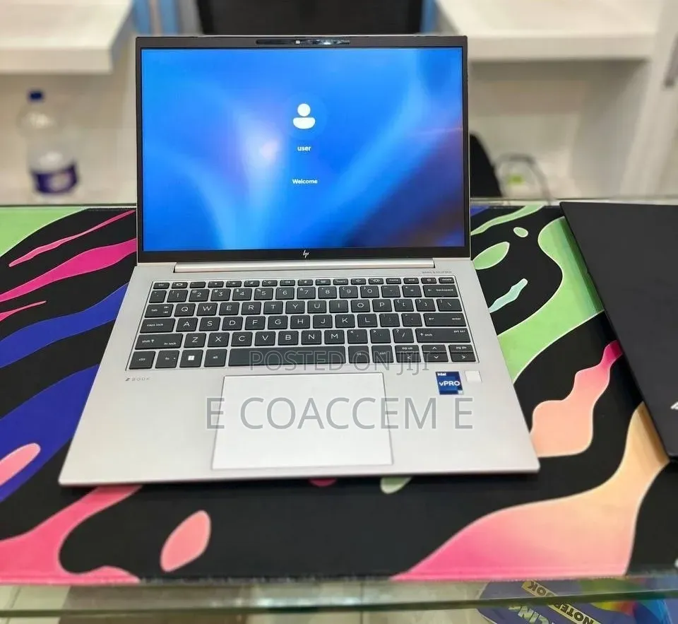 New Laptop HP 16GB Intel SSD 512GB