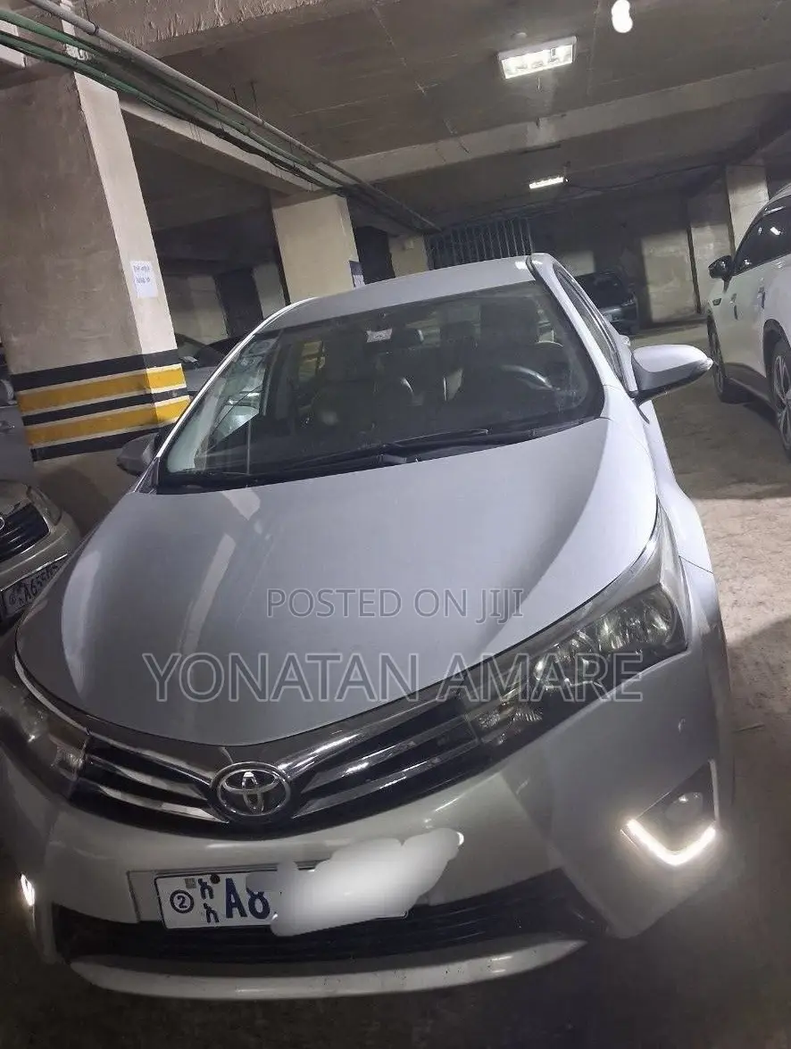 Toyota Corolla 2016 Silver