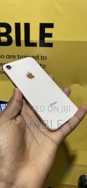 Apple iPhone 8 64 GB Gold