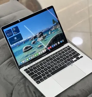 New Laptop Apple MacBook Pro 2022 M2 8GB Apple M2 SSD 512GB