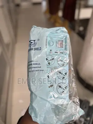 Guardian Shield Divider የቤት ውስጥ ሶኬት ማከፍፈያ