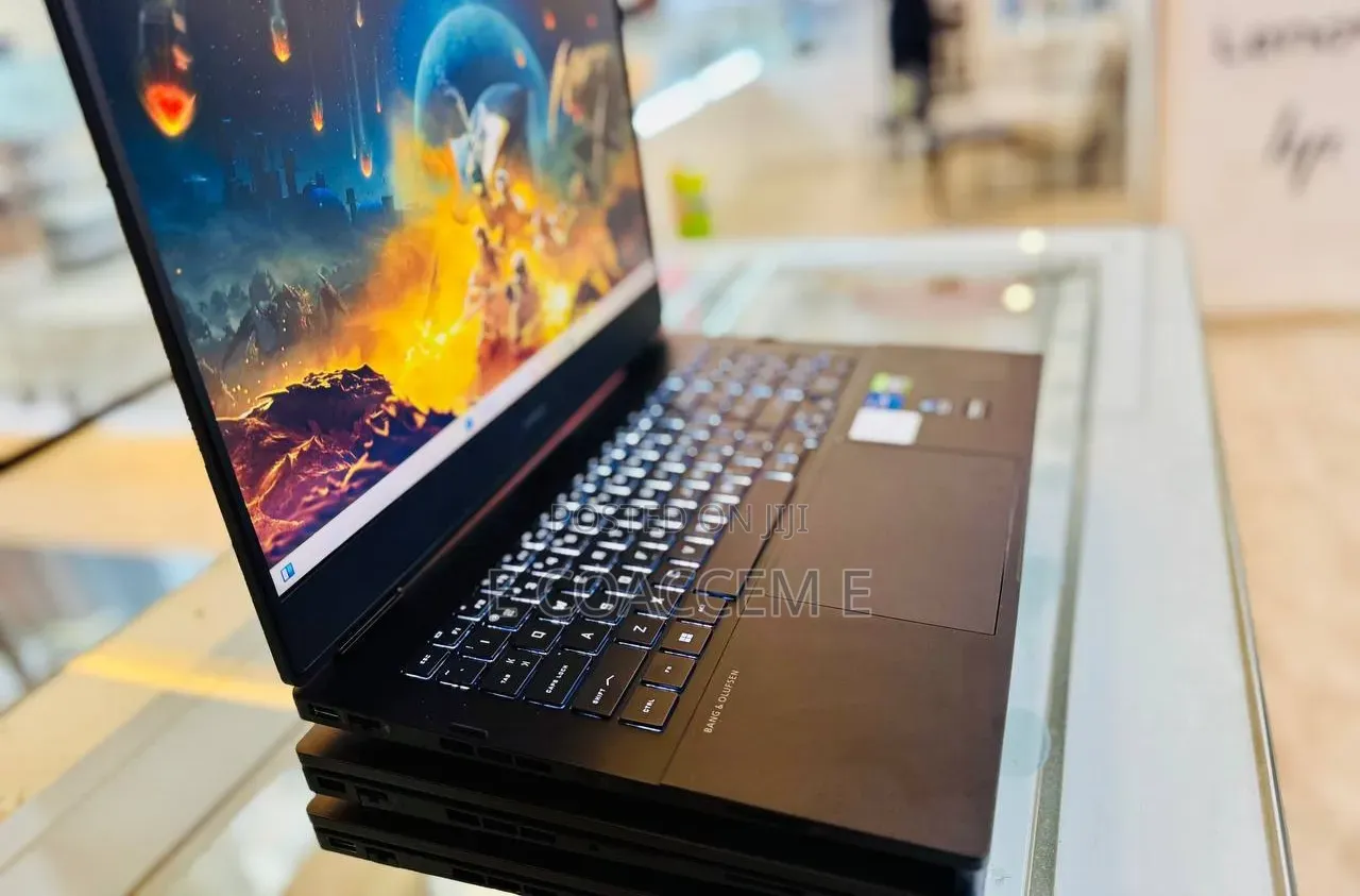 New Laptop HP Omen 16 16GB Intel Core i7 SSD 512GB