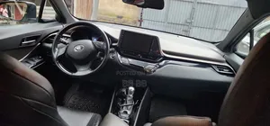 Toyota C-HR 2021