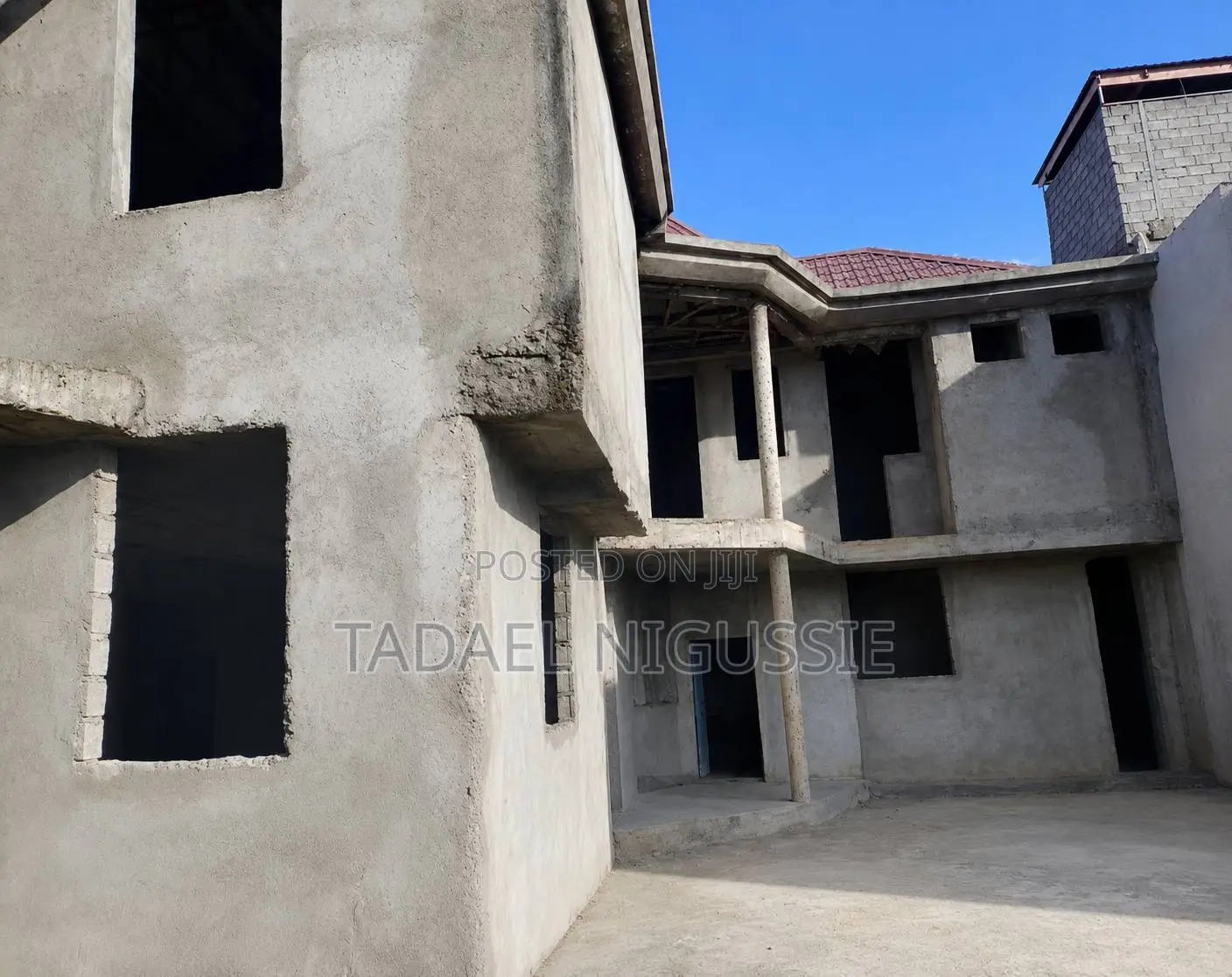 5bdrm House in Sunshine Area –, East Shewa for sale