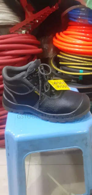 Sefety Shoes