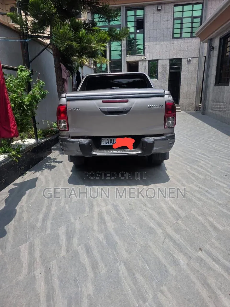 Toyota Hilux 2020 Gold