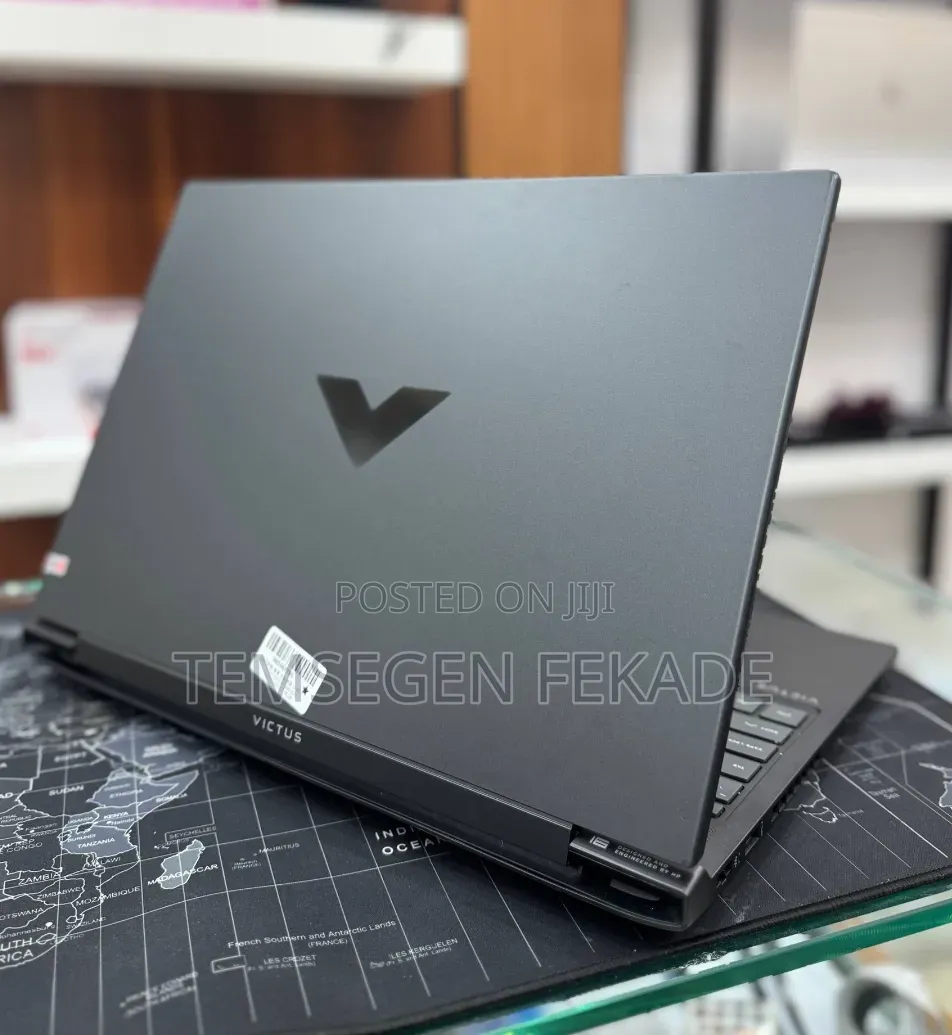 New Laptop HP Victus 16 16GB Intel Core i7 SSD 1T