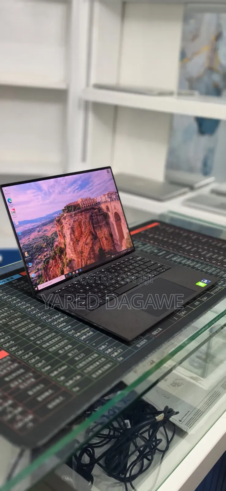 New Laptop Dell Precision 5560 16GB Intel Core i9 SSD 512GB