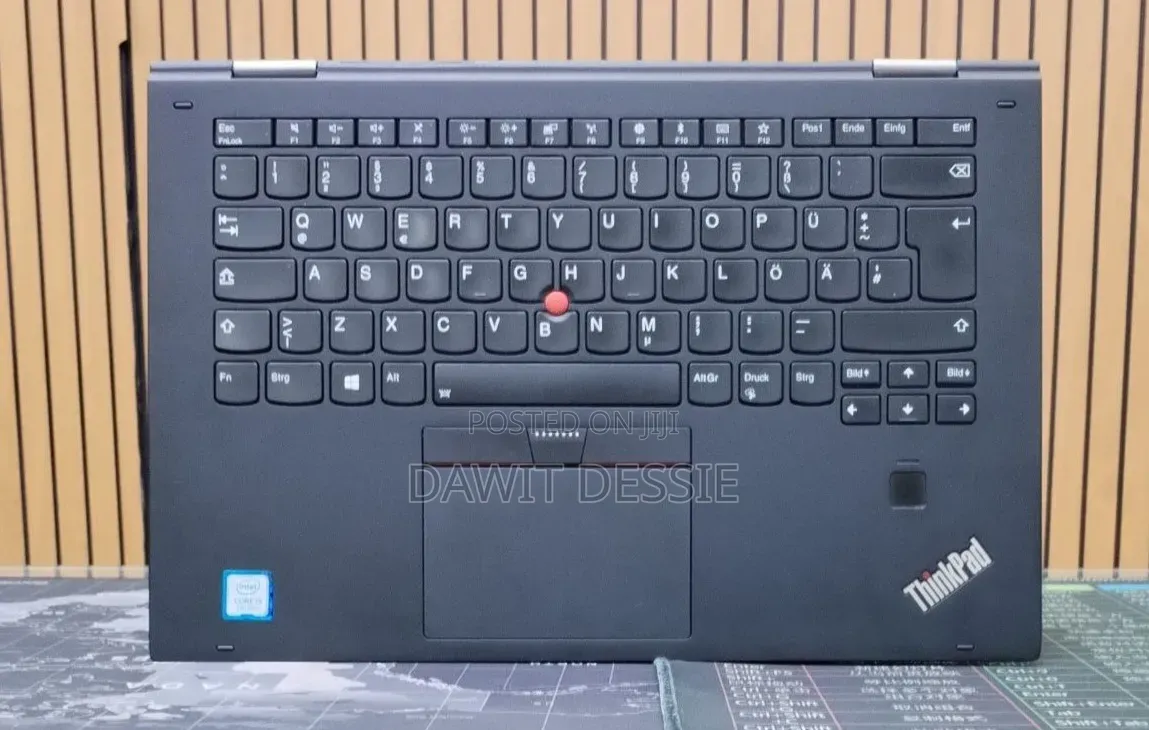 Laptop Lenovo ThinkPad X1 Yoga 8GB Intel Core i7 SSD 512GB