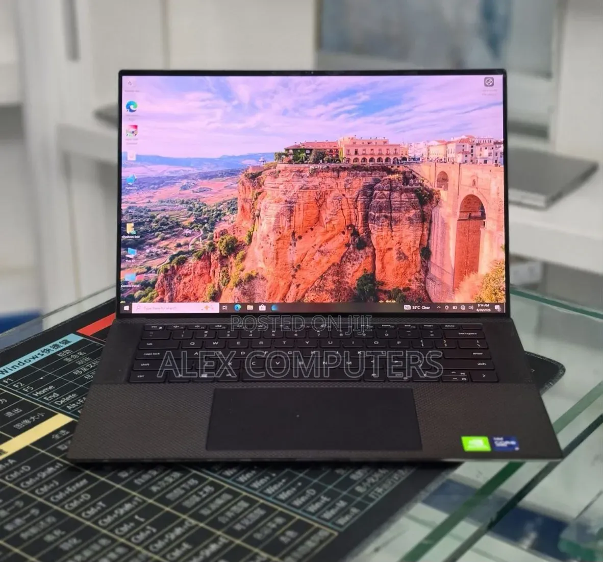 New Laptop Dell Precision 5560 16GB Intel Core i7 SSD 512GB