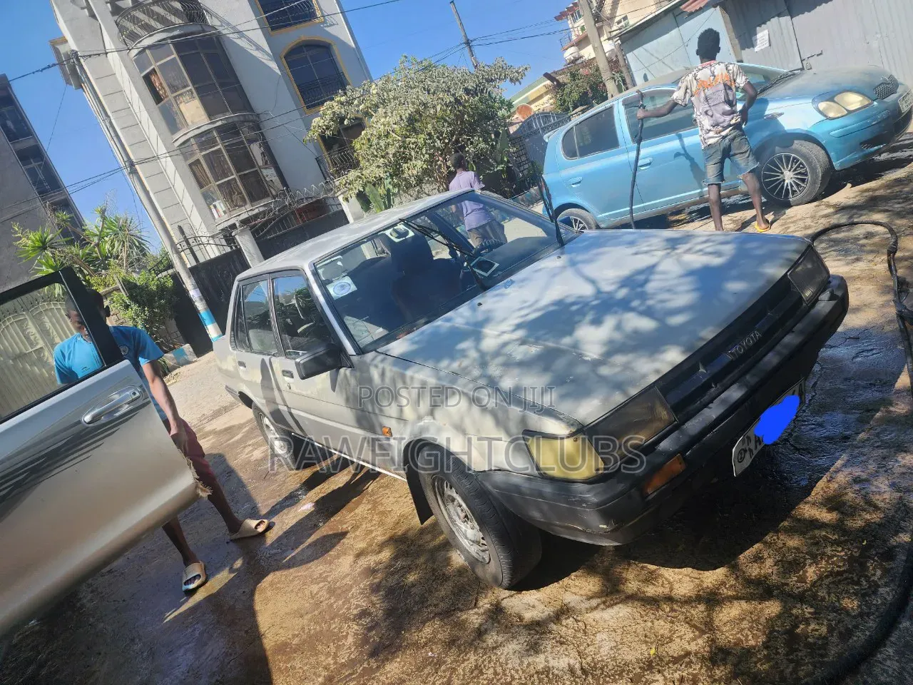 Toyota Corolla 1985 Gray
