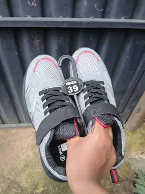 Original Max Shoes