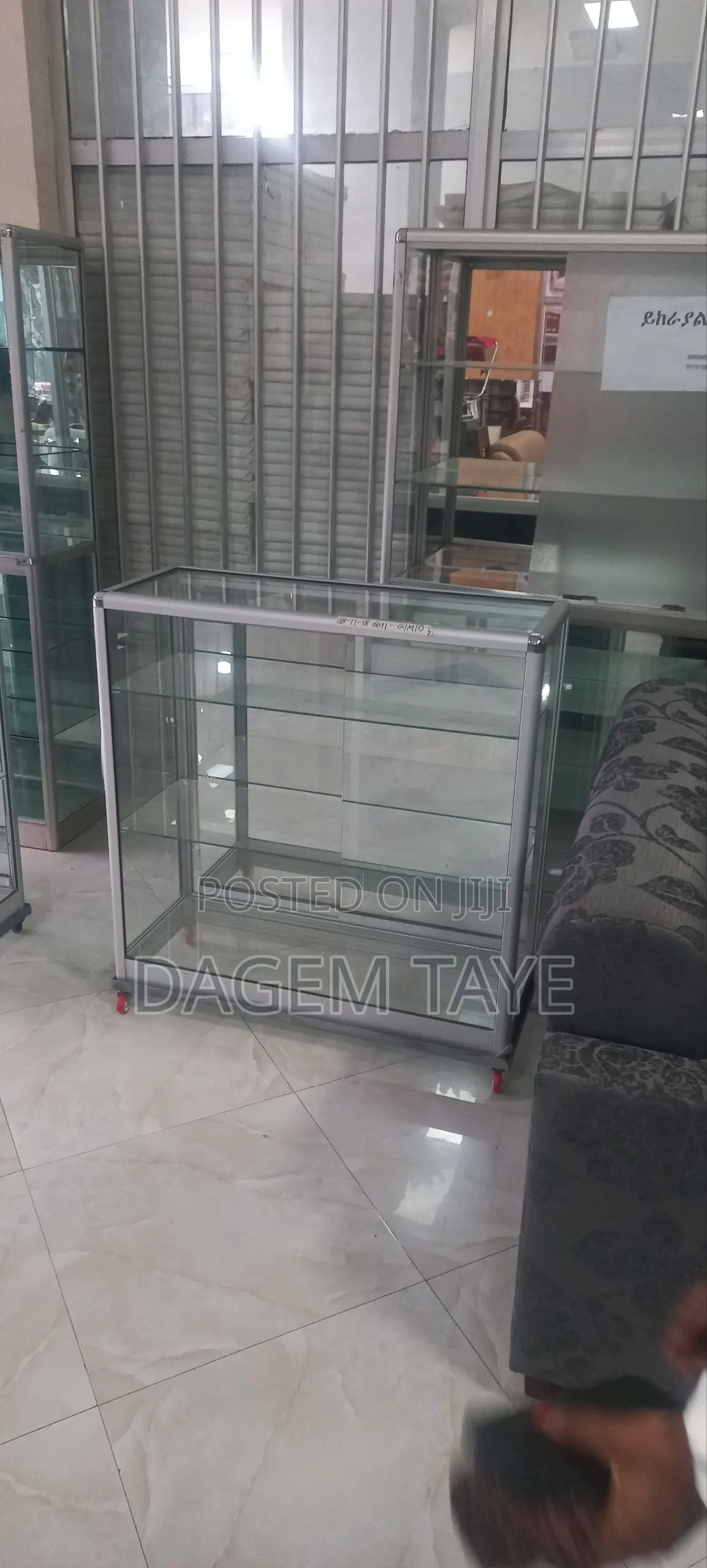 Display Shop for Rent