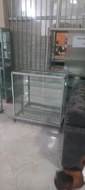 Display Shop for Rent