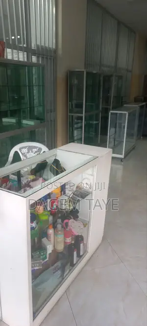 Display Shop for Rent