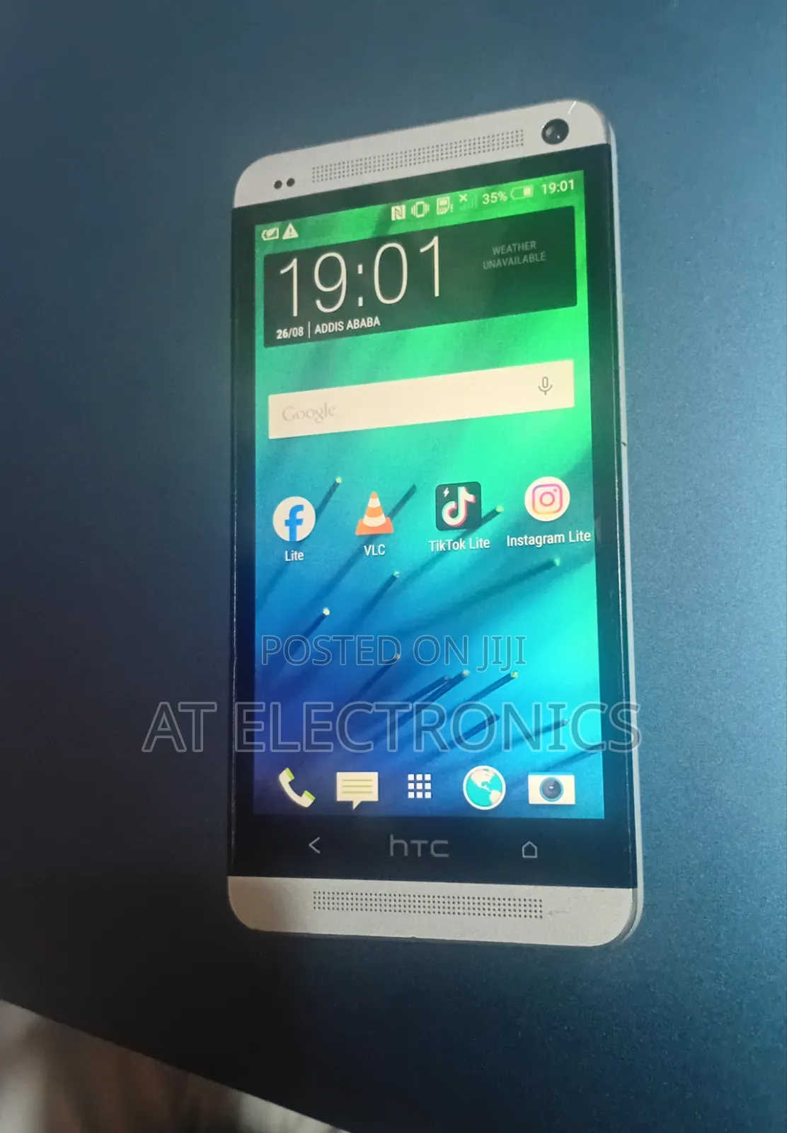 New HTC One 32 GB Silver
