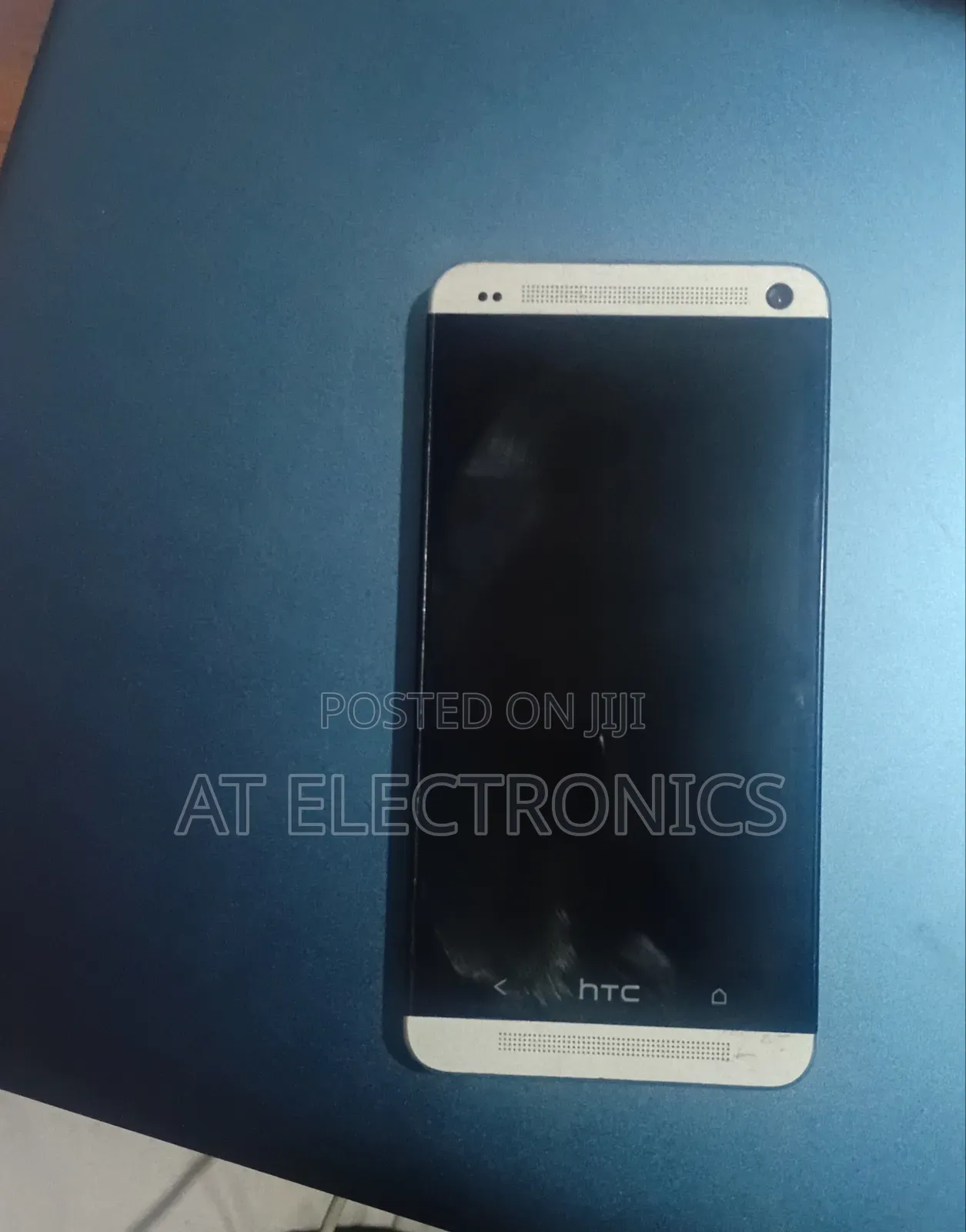 New HTC One 32 GB Silver