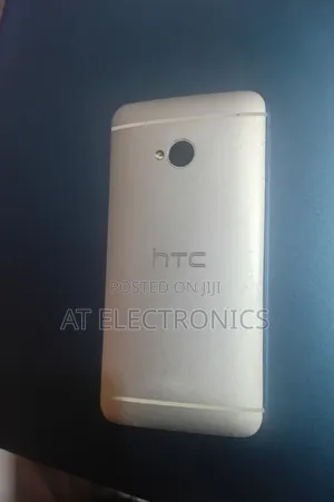 New HTC One 32 GB Silver