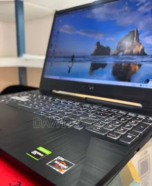 New Laptop Asus 16GB AMD Ryzen 7 SSD 512GB