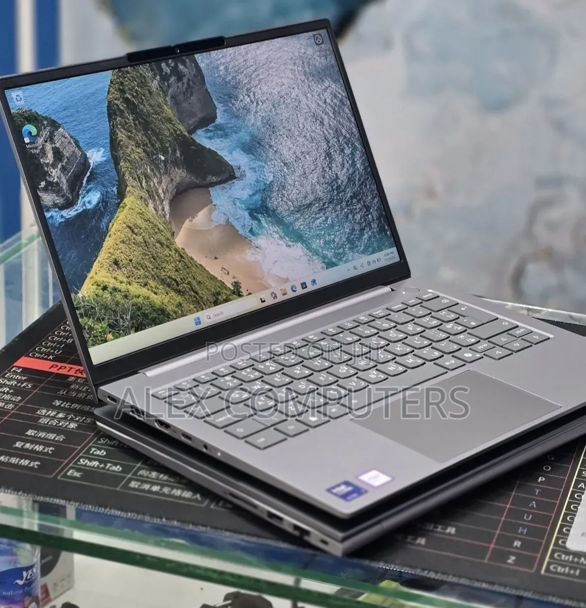 New Laptop Lenovo Thinkbook 14 16GB Intel Core Ultra 7 SSD 512GB