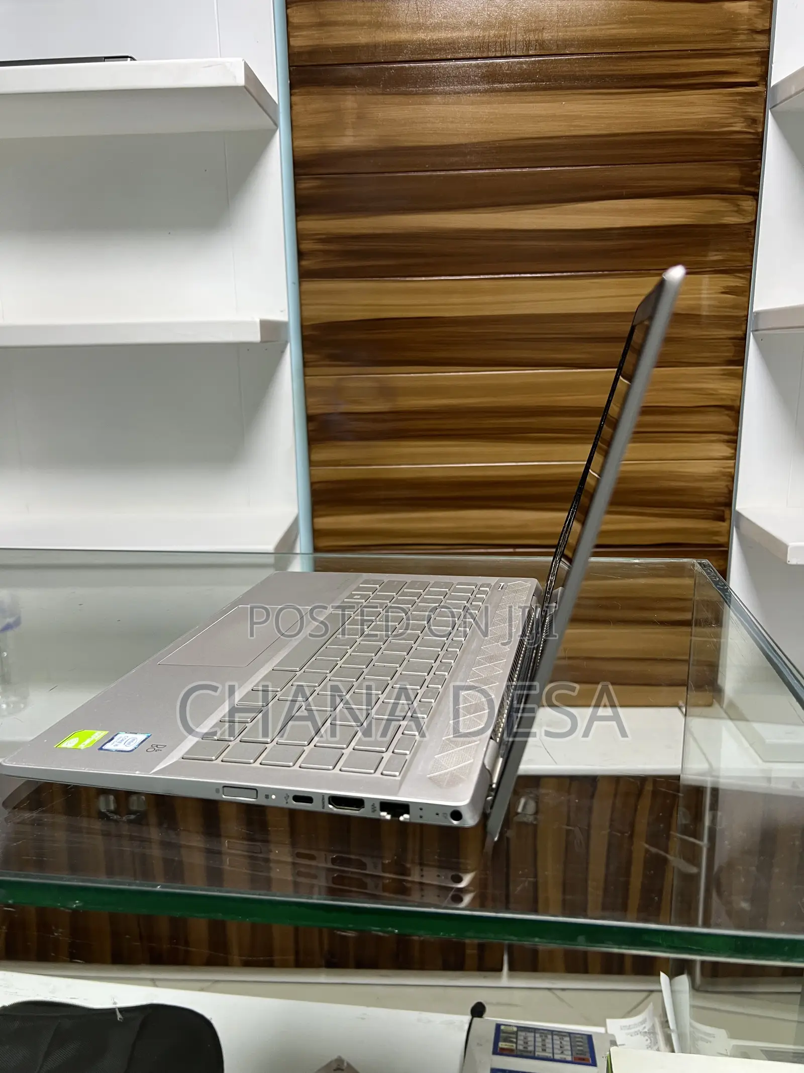 New Laptop HP 8GB Intel Core i5 SSD 256GB
