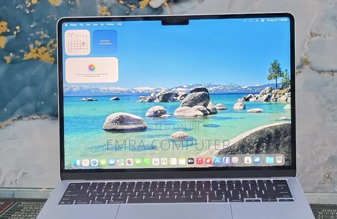 New Laptop Apple MacBook Air 2025 M4 16GB Apple M4 SSD 256GB