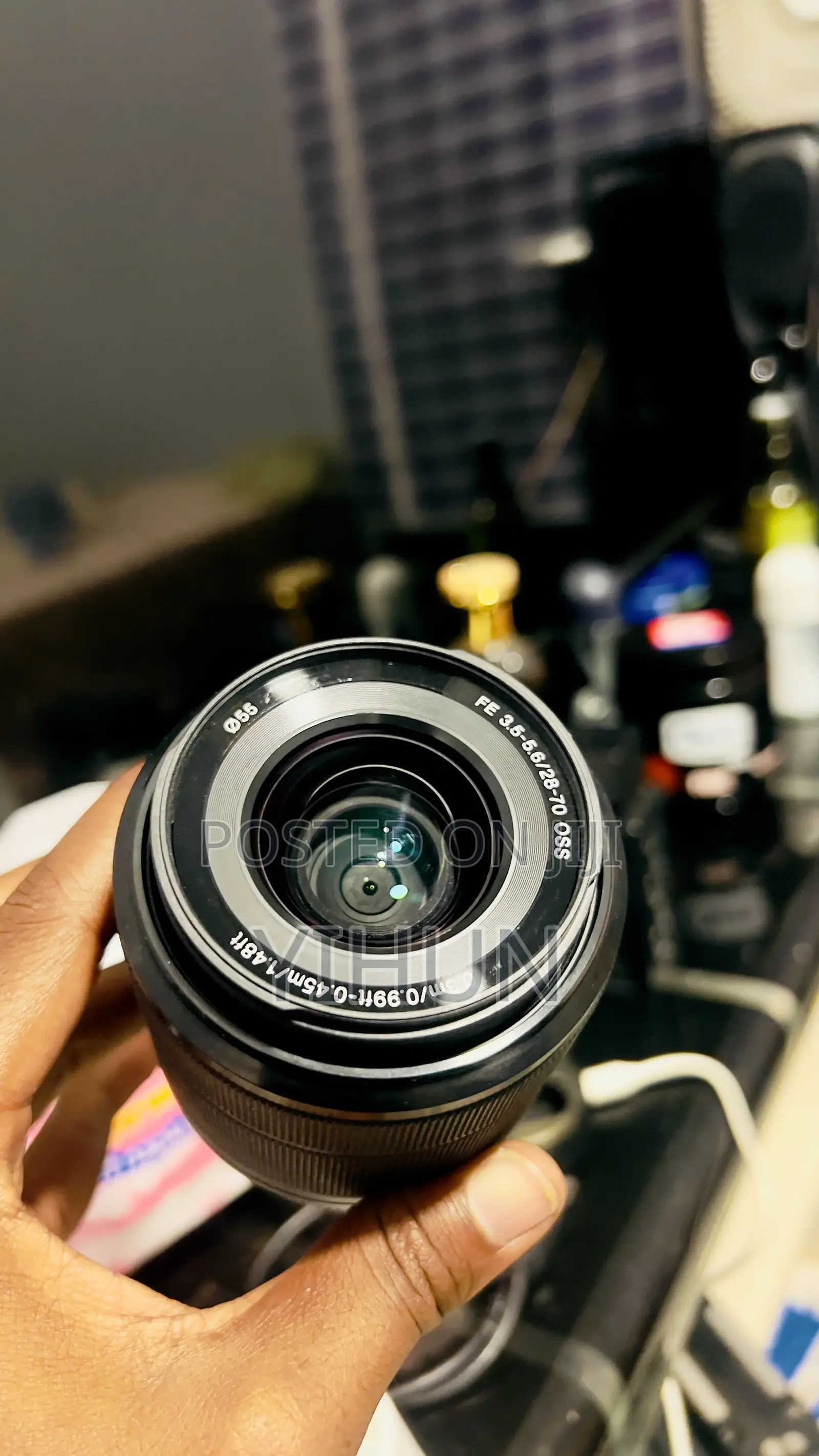 Sony 28-70