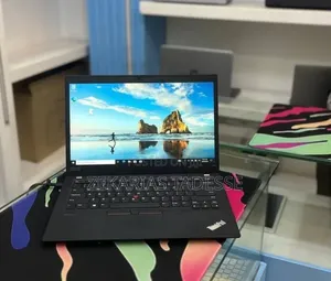 New Laptop Lenovo ThinkPad T14s Gen 2 16GB Intel Core i7 SSD 512GB