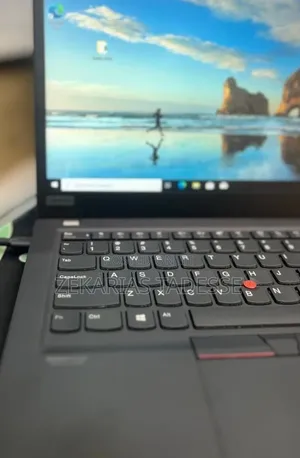 New Laptop Lenovo ThinkPad T14s Gen 2 16GB Intel Core i7 SSD 512GB