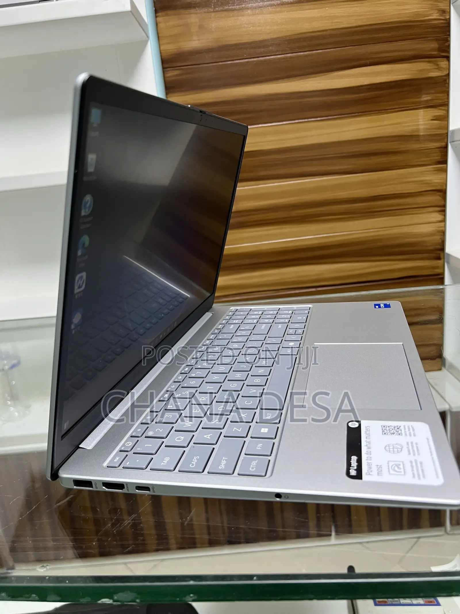 New Laptop HP EliteBook 840 G5 8GB Intel Core i5 SSD 512GB