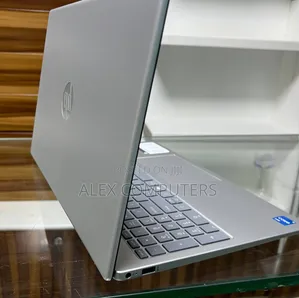 New Laptop HP Stream Notebook 16GB Intel Core i5 SSD 512GB