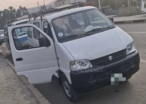 Suzuki Eeco 2024 White