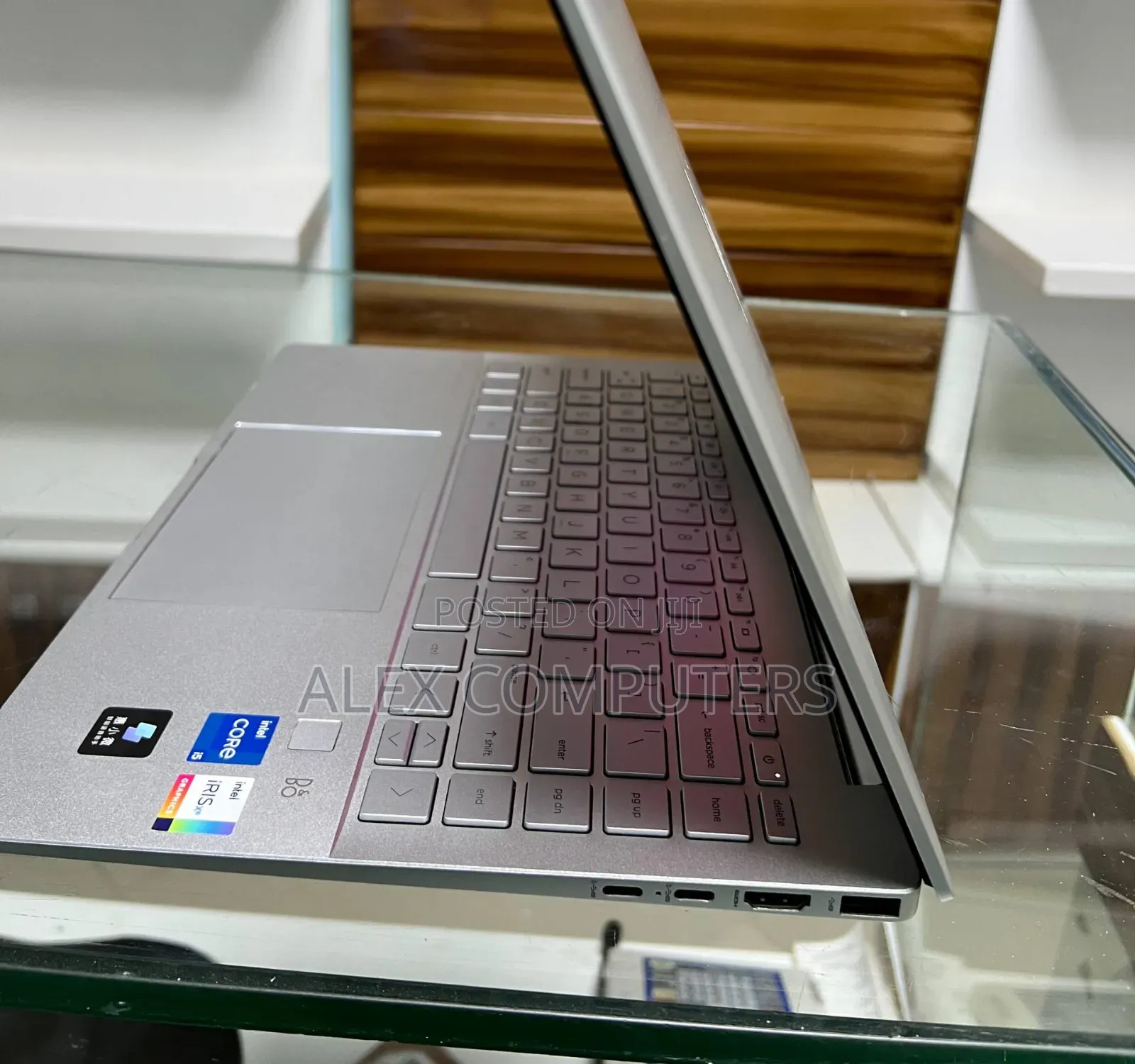 New Laptop HP Pavilion 15 16GB Intel Core i5 SSD 1T