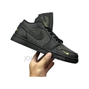 Nike Air Jordan 1lowe Black