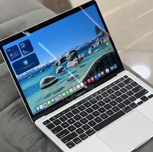 New Laptop Apple MacBook Pro 2022 M2 8GB Apple M2 SSD 512GB