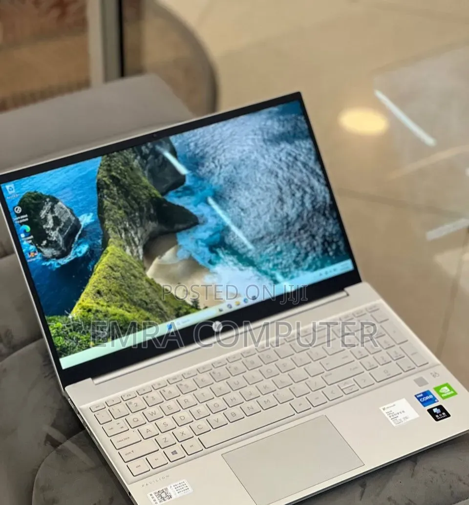 New Laptop HP 16GB Intel Core i5 SSD 512GB
