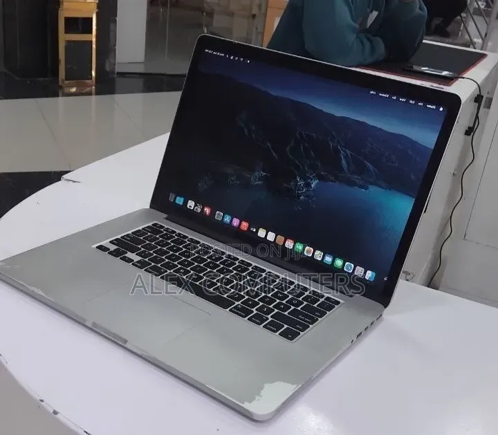 New Laptop Apple MacBook Pro 2014 16GB Intel Core i7 SSD 512GB