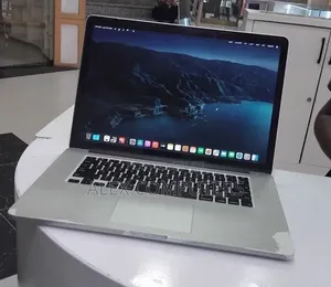 New Laptop Apple MacBook Pro 2014 16GB Intel Core i7 SSD 512GB