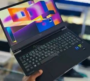 New Laptop HP Victus 16 16GB Intel Core i7 SSD 1T