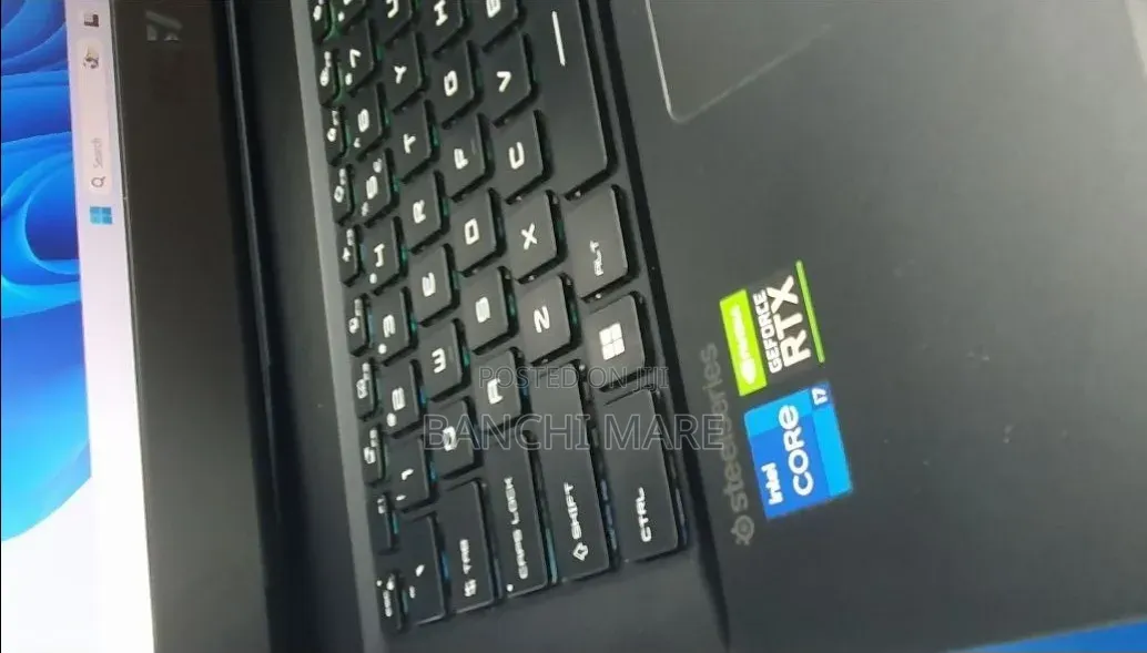 New Laptop MSI GP75 Leopard 16GB Intel Core i7 SSD 1T