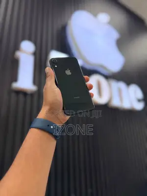 Apple iPhone XR 64 GB Black