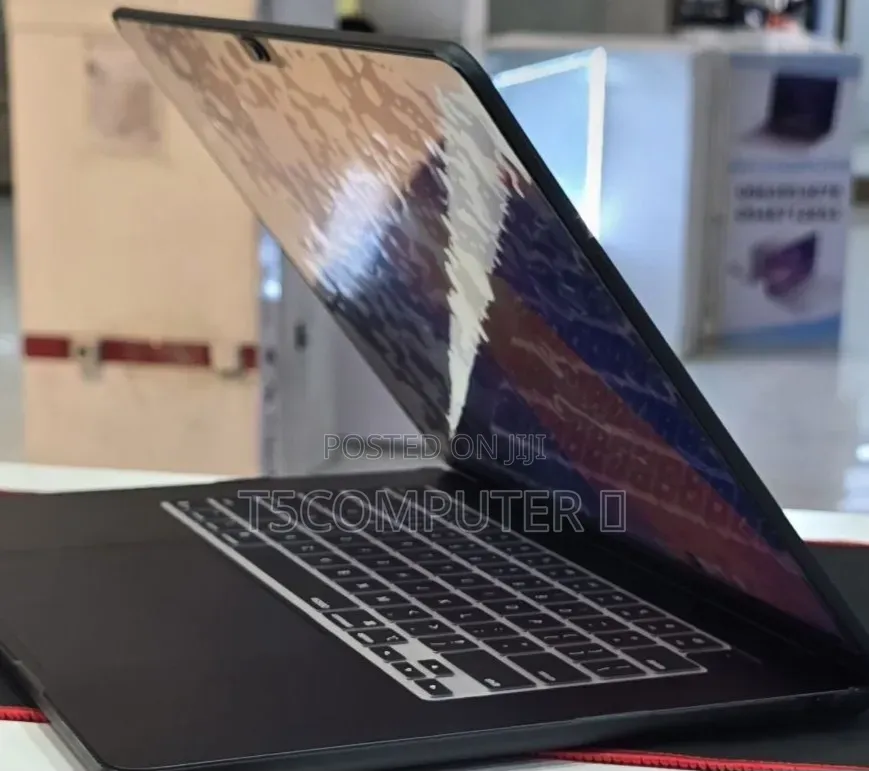 New Laptop Apple MacBook Air 2026 M5 16GB Apple M5 SSD 512GB