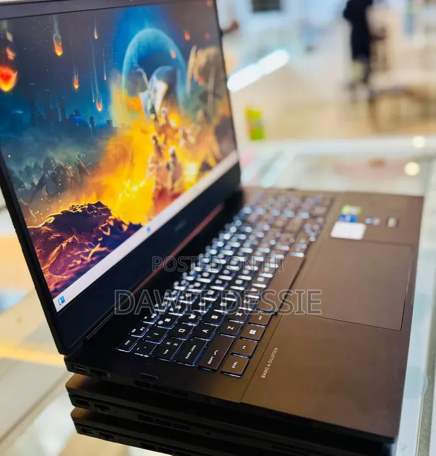 New Laptop HP Omen 16 16GB Intel Core i7 SSD 512GB