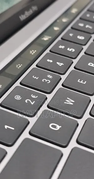 New Laptop Apple MacBook Pro 2021 M1 8GB Apple M1 Pro SSD 512GB