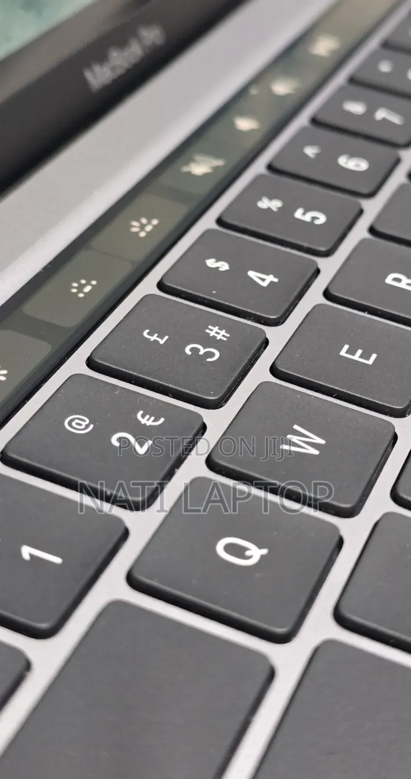New Laptop Apple MacBook Pro 2021 M1 8GB Apple M1 Pro SSD 512GB